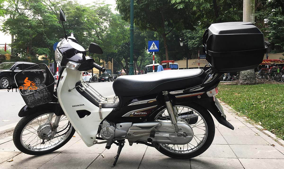 Vietnam Motorcycle Motorbike Tours - scooters for rent in Hanoi. Honda Super Dream/Cub semi-automatic 110cc
