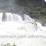 Motorbiking to Ban Gioc waterfalls in Northeast Vietnam with Vietnam Motorcycle Motorbike Tours